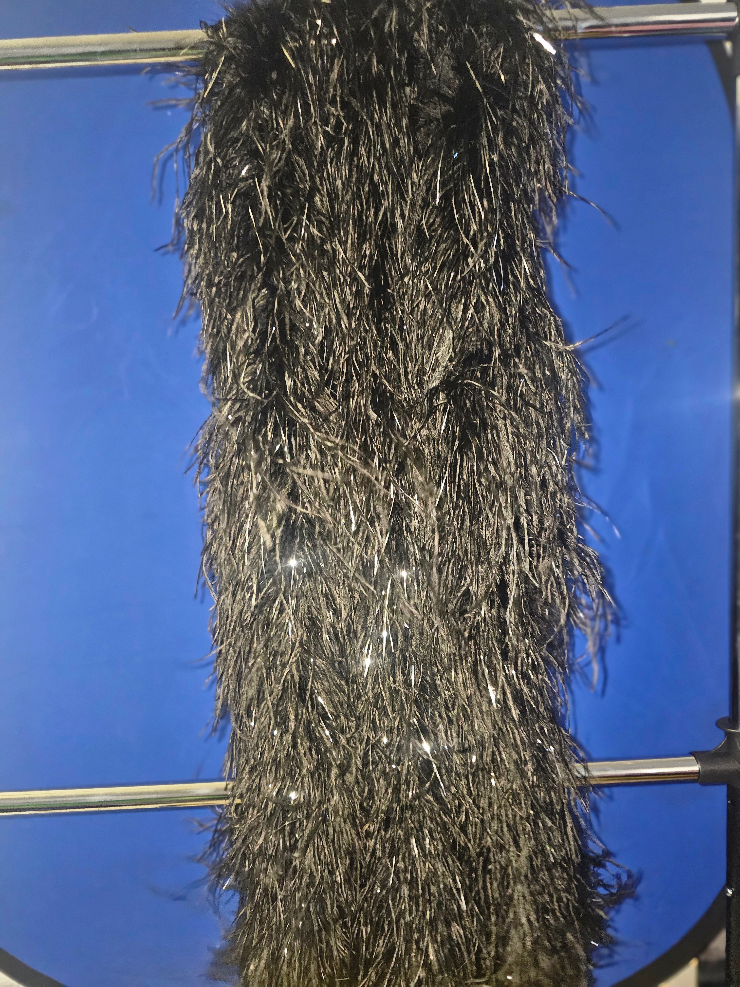 Premium ostrich feather boas