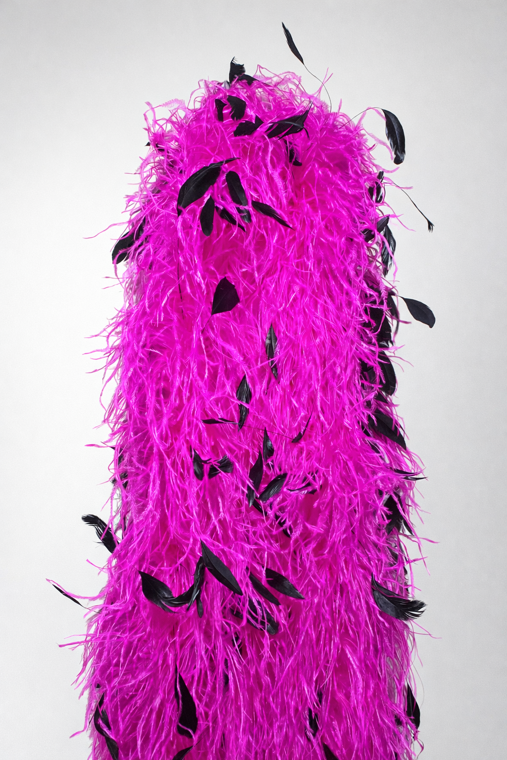 Premium ostrich feather boas